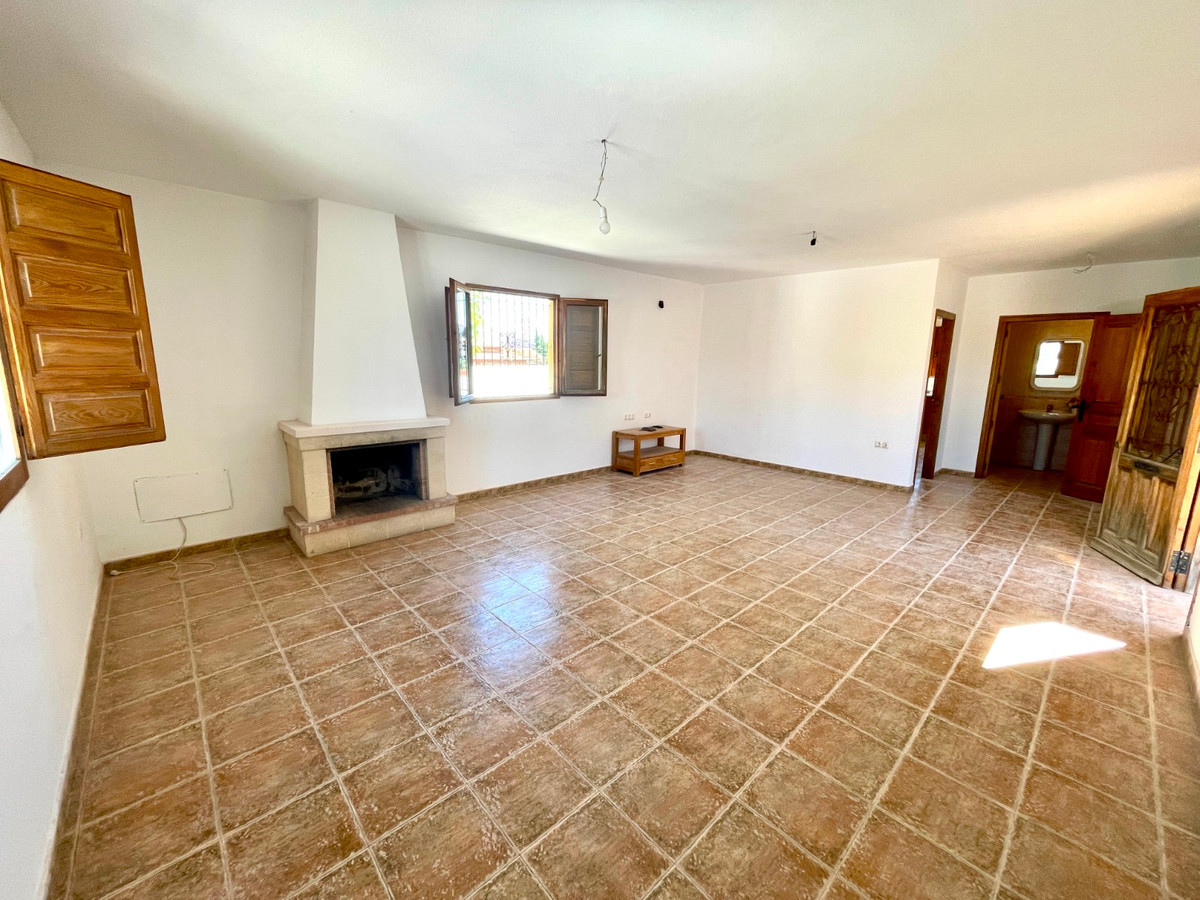 Vrijstaande Villa te koop in Catral | 4 slaapkamers H5390170