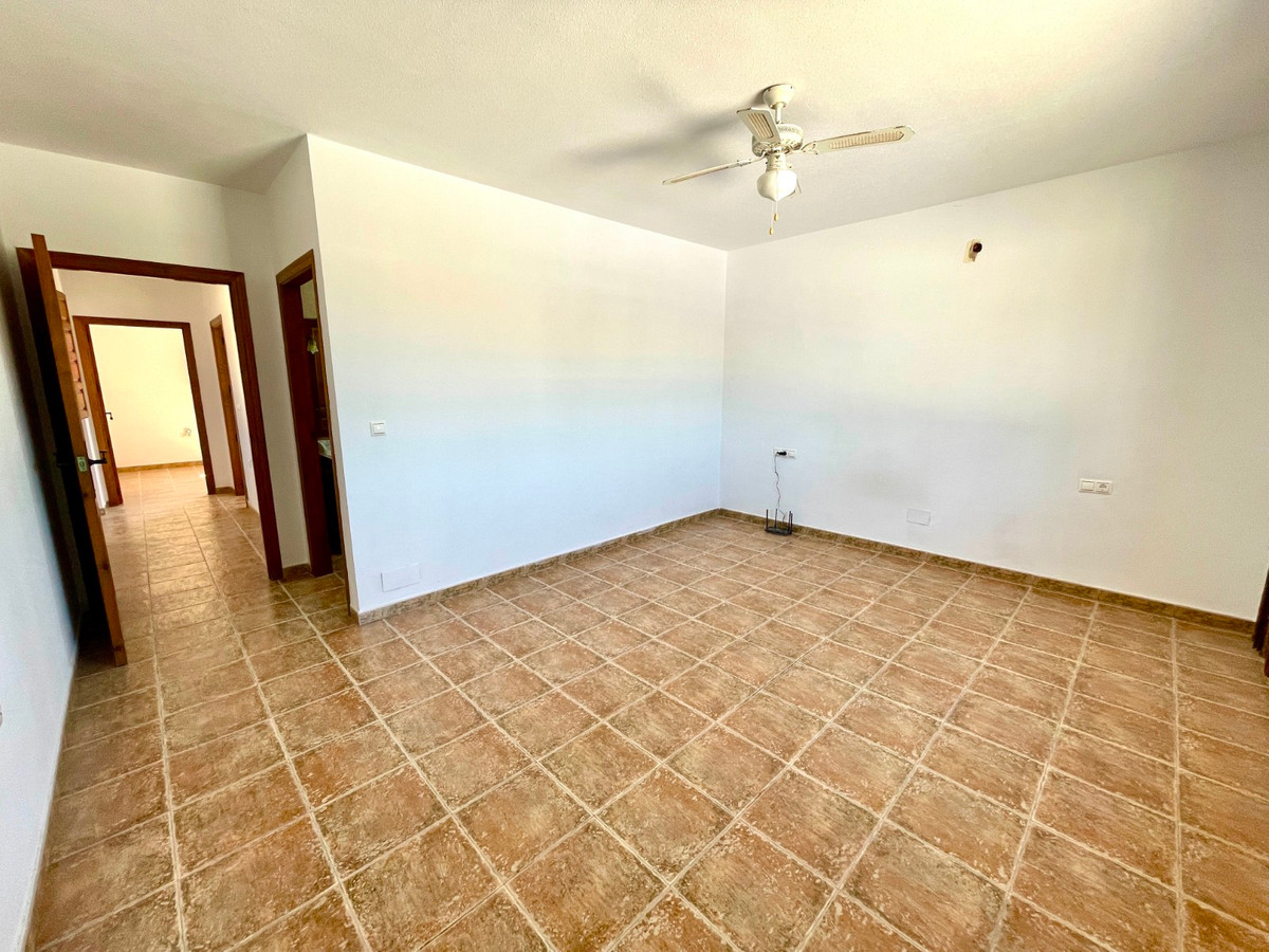 Vrijstaande Villa te koop in Catral | 4 slaapkamers H5390170