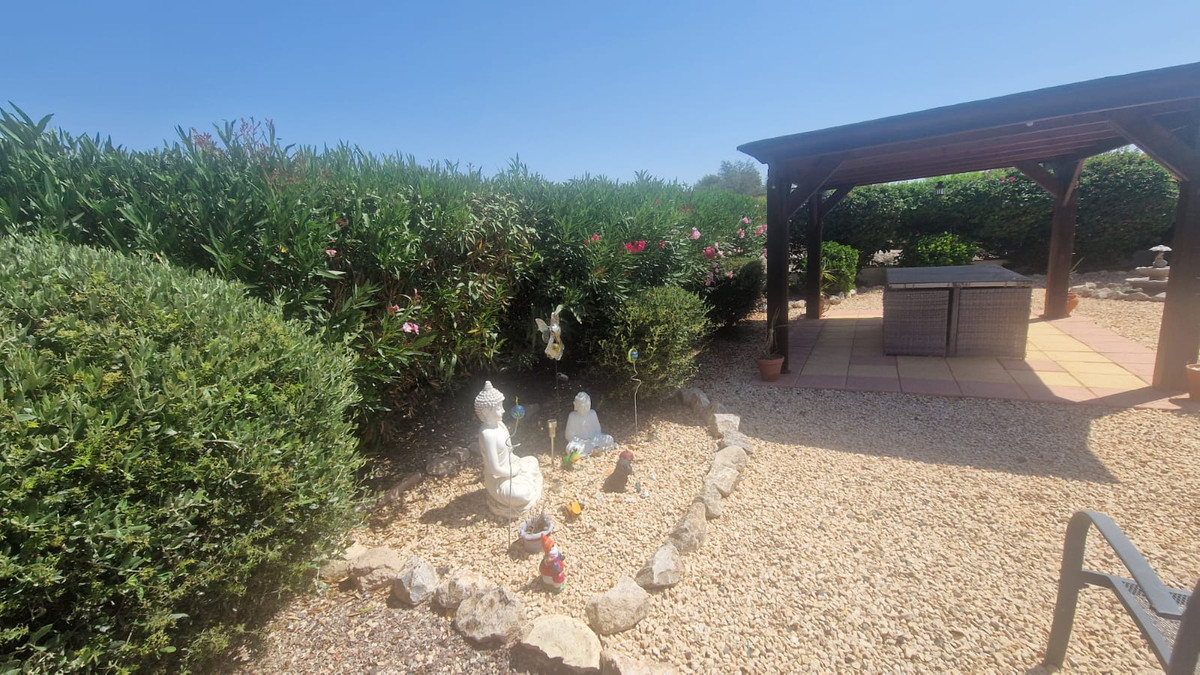 Property main view 33