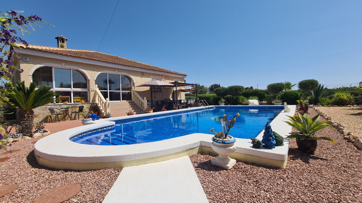 Property main view 40