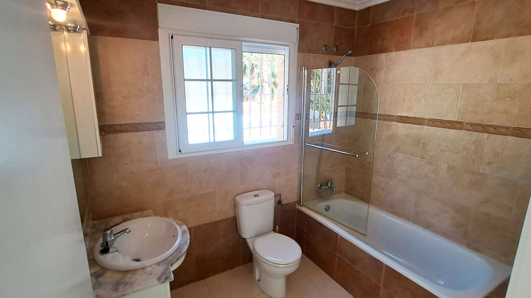 Vrijstaande Villa te koop in Catral | 3 slaapkamers H5423704