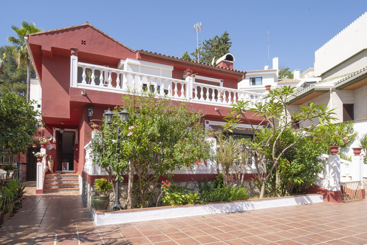 Huis te koop in Cerrado de Calderón | 6 slaapkamers H5070157