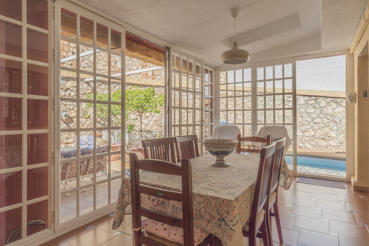 Huis te koop in Cerrado de Calderón | 6 slaapkamers H5070157