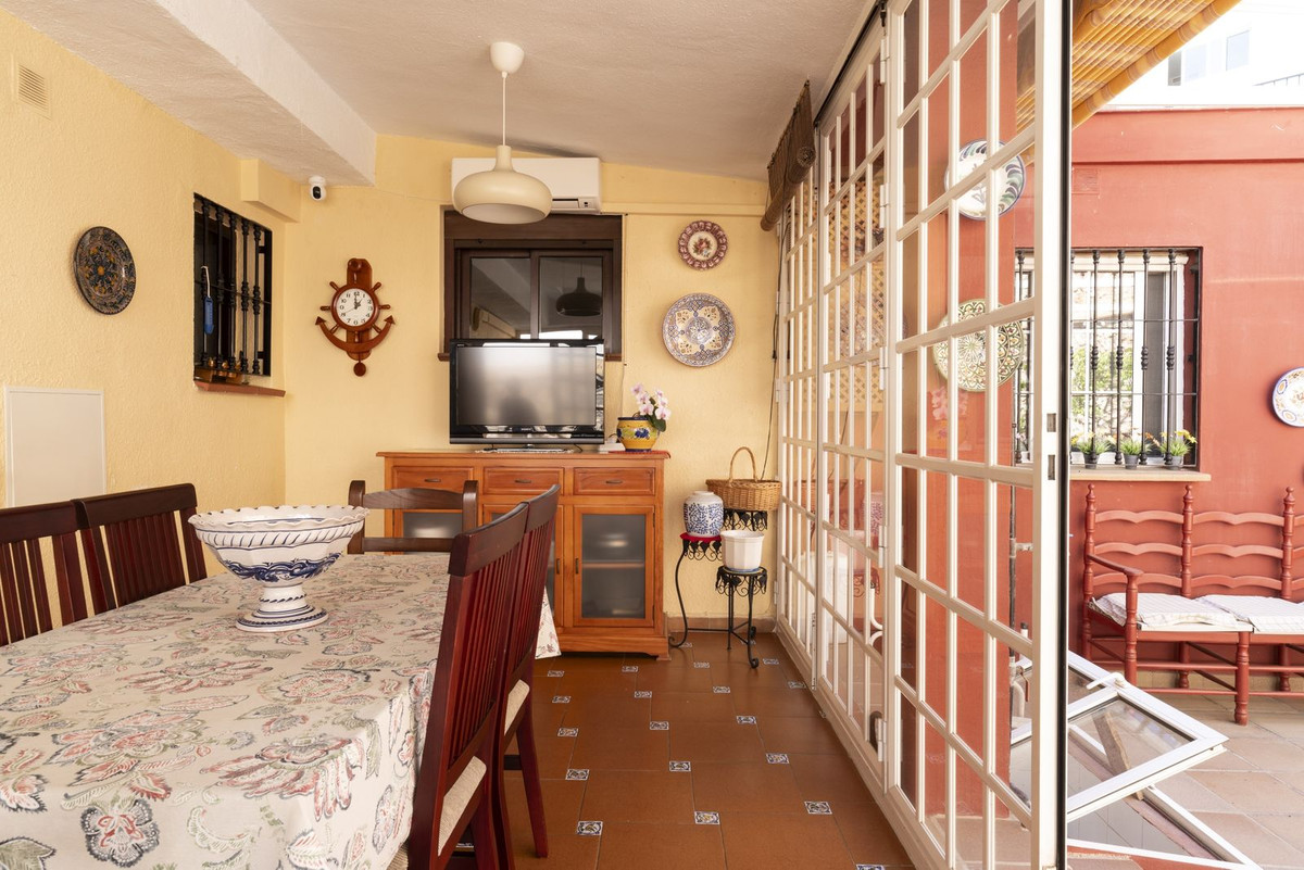 Huis te koop in Cerrado de Calderón | 6 slaapkamers H5070157
