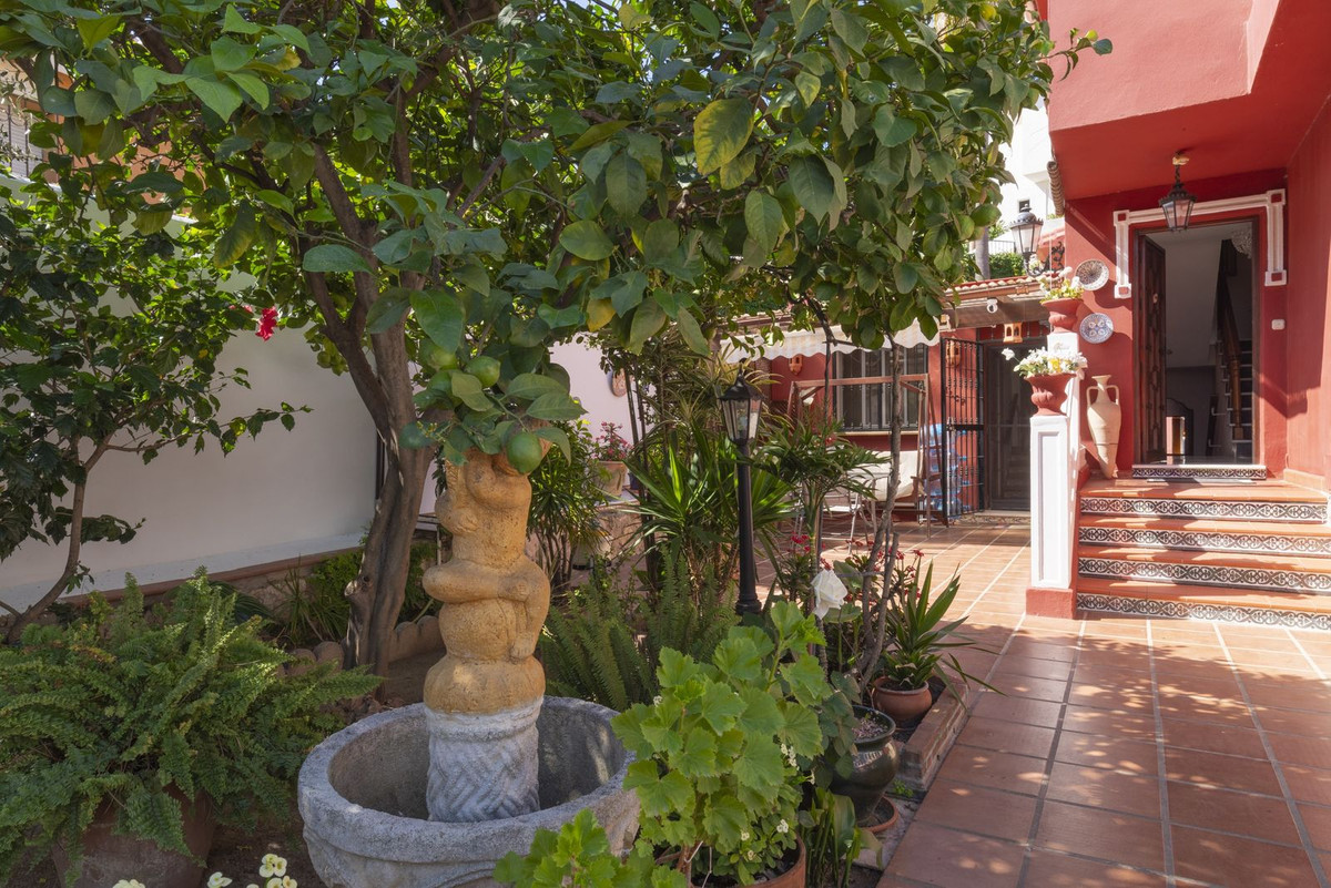 Huis te koop in Cerrado de Calderón | 6 slaapkamers H5070157