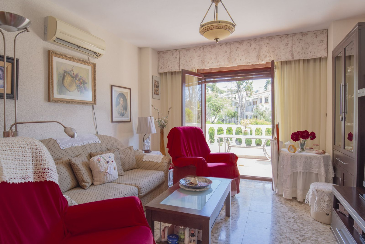 Huis te koop in Cerrado de Calderón | 6 slaapkamers H5070157
