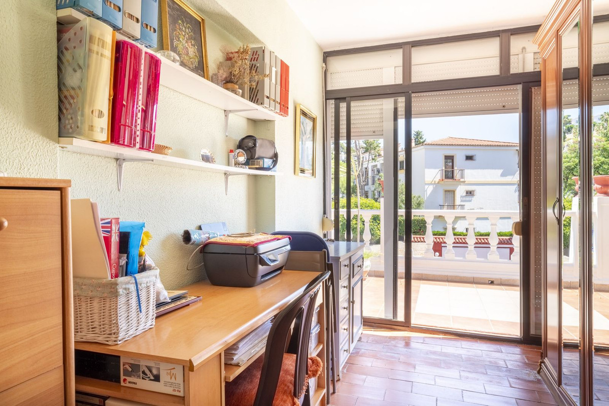 Huis te koop in Cerrado de Calderón | 6 slaapkamers H5070157