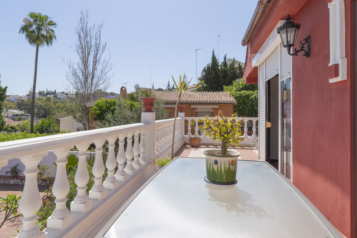 Huis te koop in Cerrado de Calderón | 6 slaapkamers H5070157
