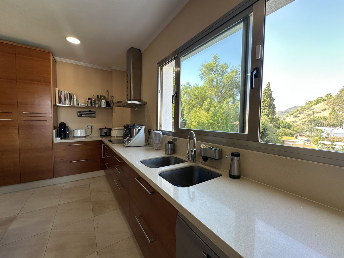 Huis te koop in Cerrado de Calderón | 5 slaapkamers H5166034