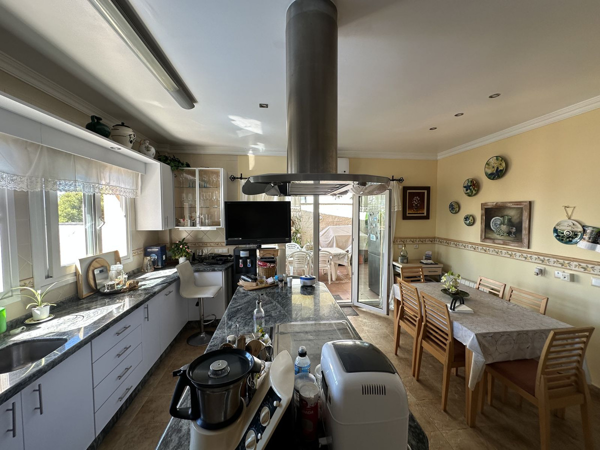 Huis te koop in Cerrado de Calderón | 5 slaapkamers H5169646