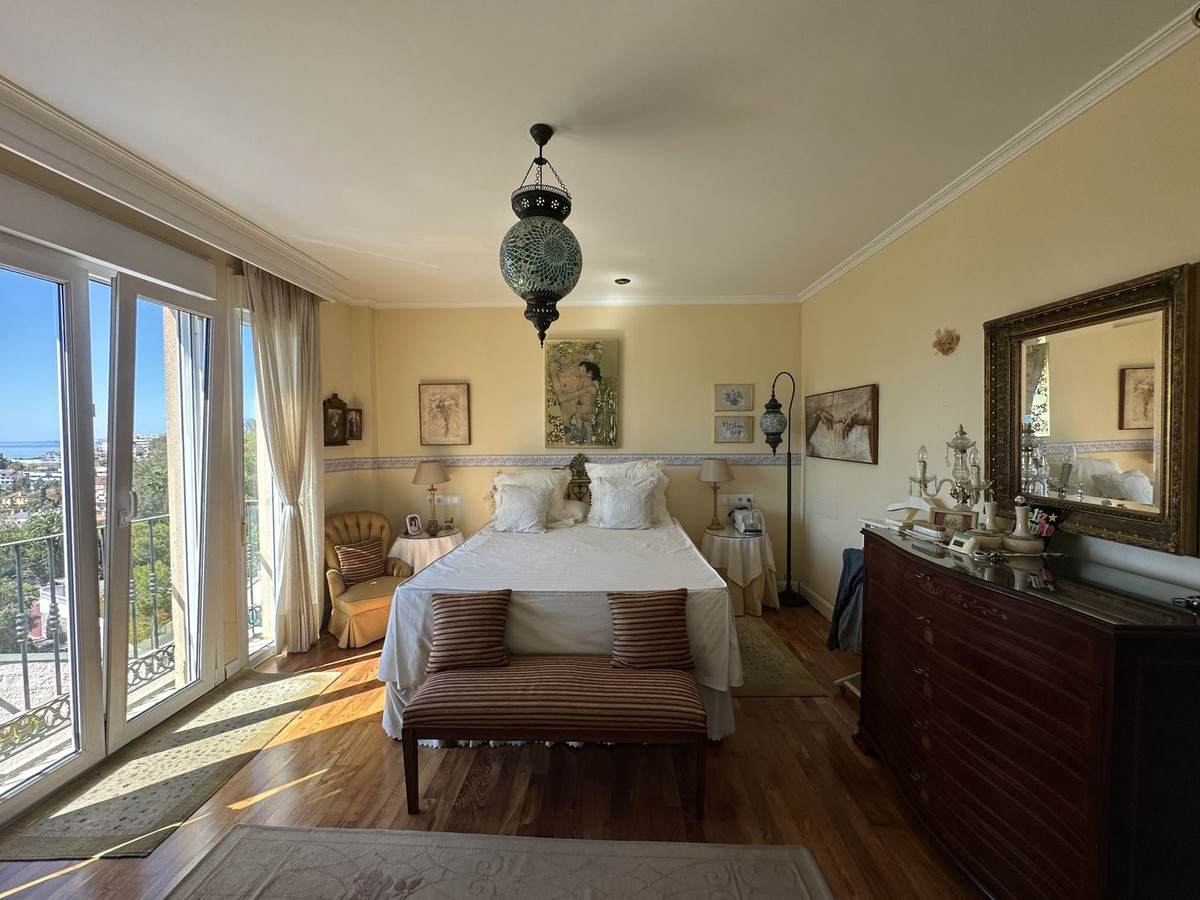 Huis te koop in Cerrado de Calderón | 5 slaapkamers H5169646