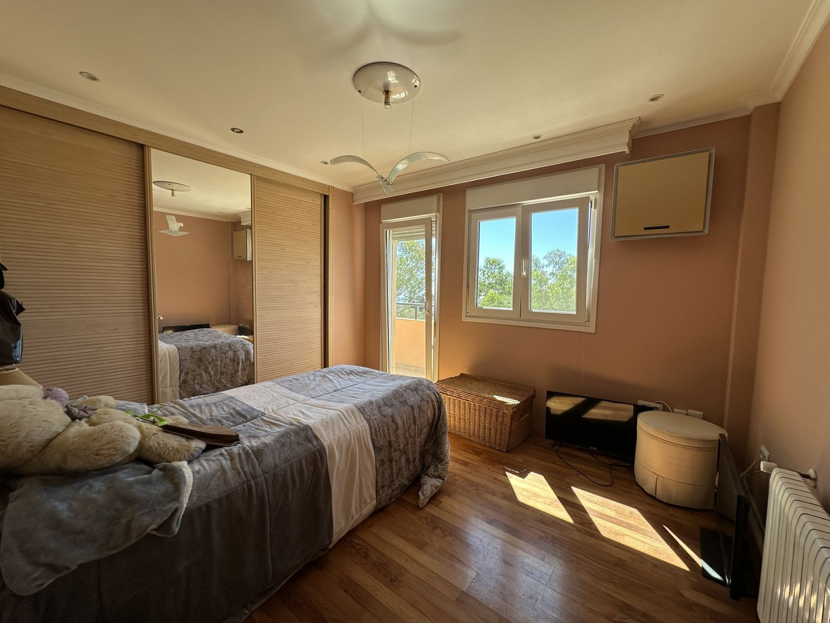 Huis te koop in Cerrado de Calderón | 5 slaapkamers H5169646