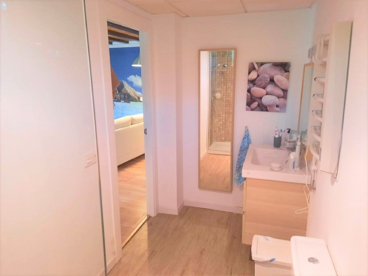 Huis te koop in Cerros del Aguila | 5 slaapkamers H4153921