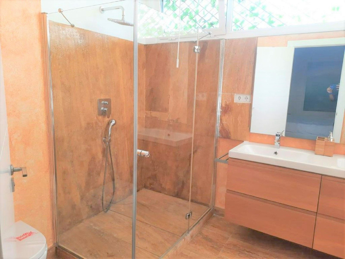 Huis te koop in Cerros del Aguila | 5 slaapkamers H4153921