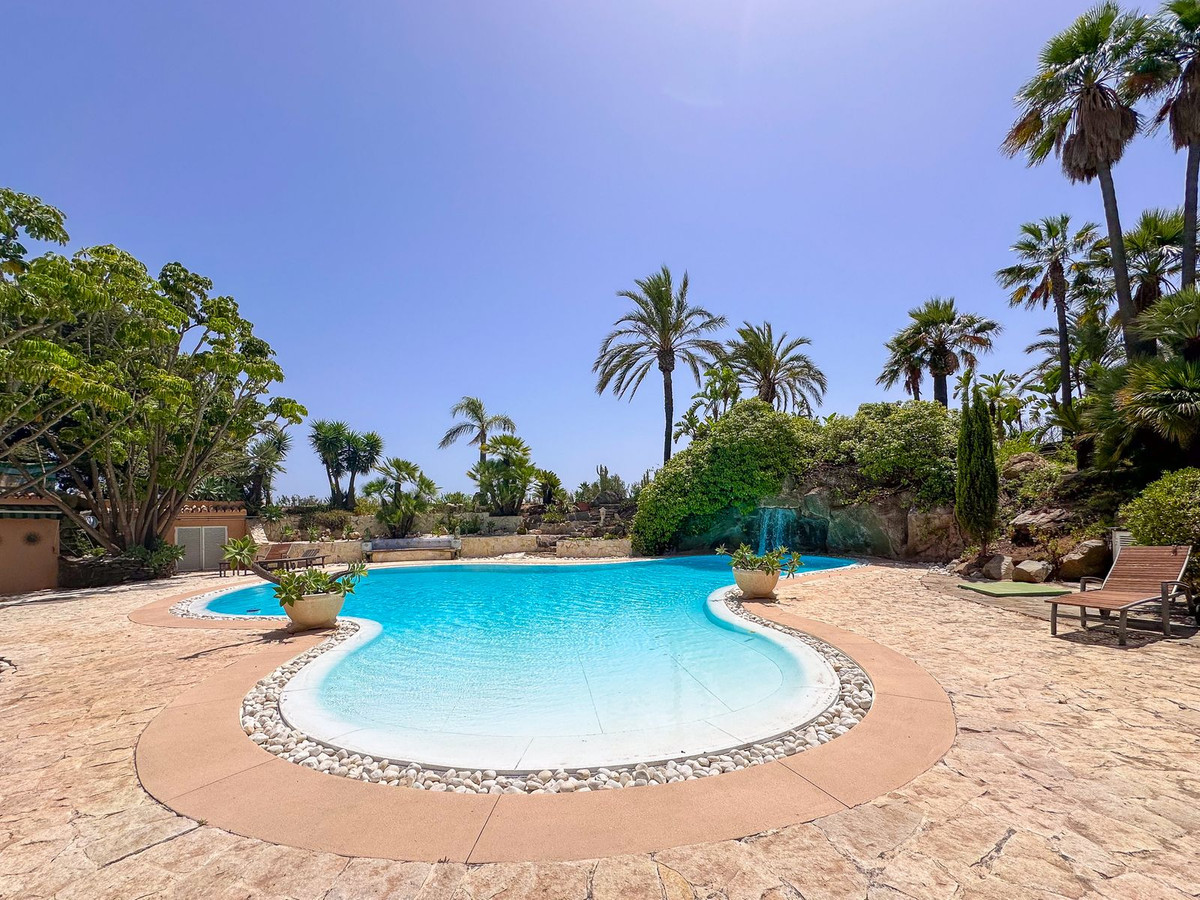 Vrijstaande Villa in Cerros del Aguila-14