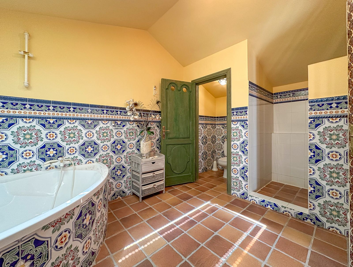 Vrijstaande Villa in Cerros del Aguila-42