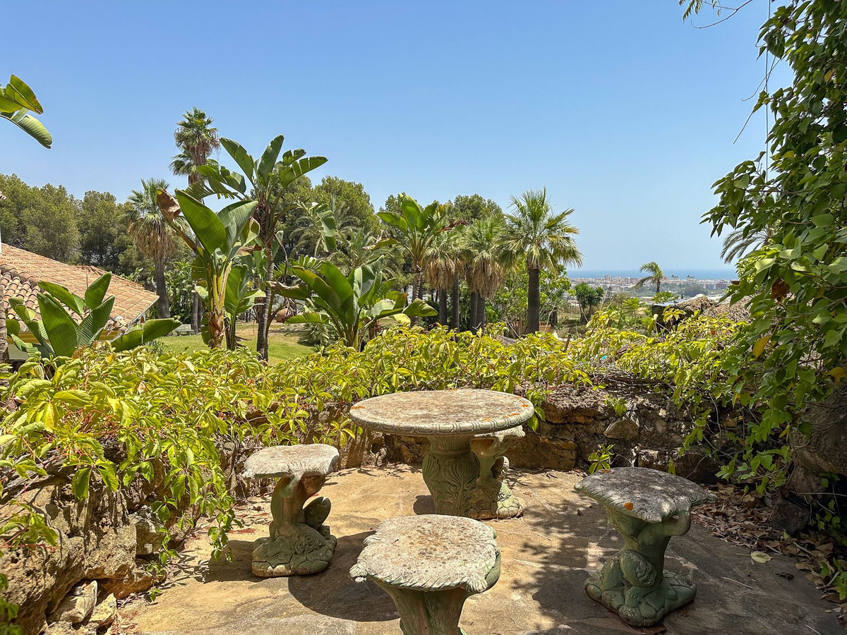 Vrijstaande Villa in Cerros del Aguila-52