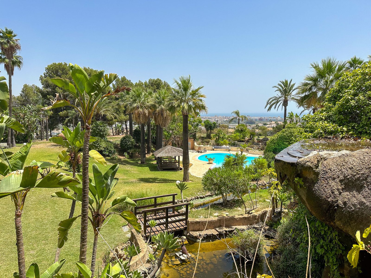 Vrijstaande Villa in Cerros del Aguila-53