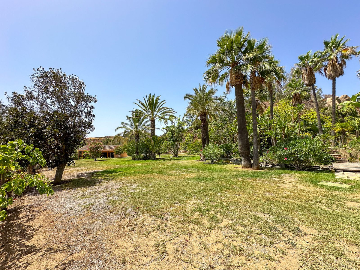 Vrijstaande Villa in Cerros del Aguila-56