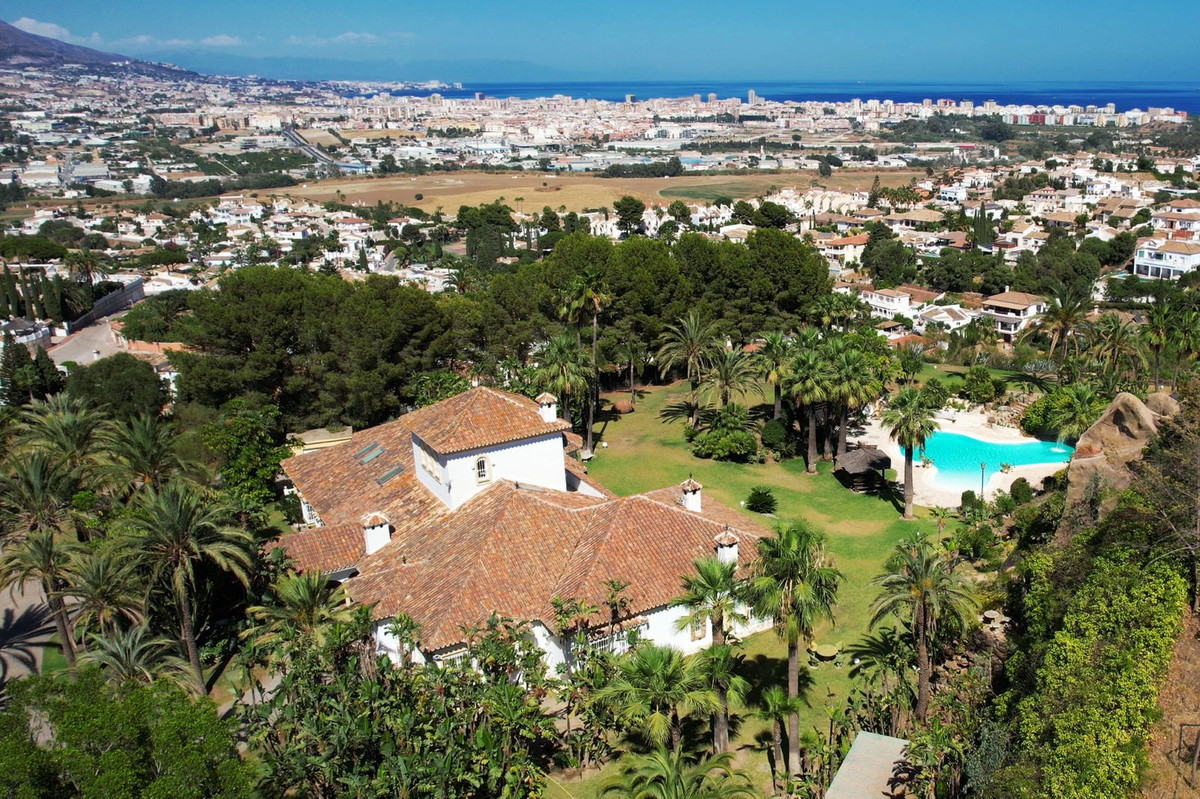 Vrijstaande Villa in Cerros del Aguila-60