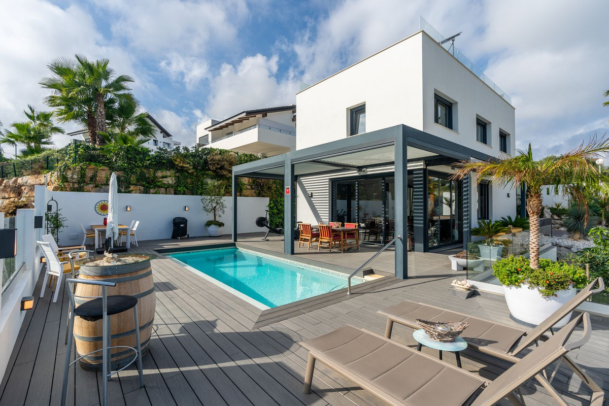 Huis te koop in Cerros del Aguila | 3 slaapkamers H4889566