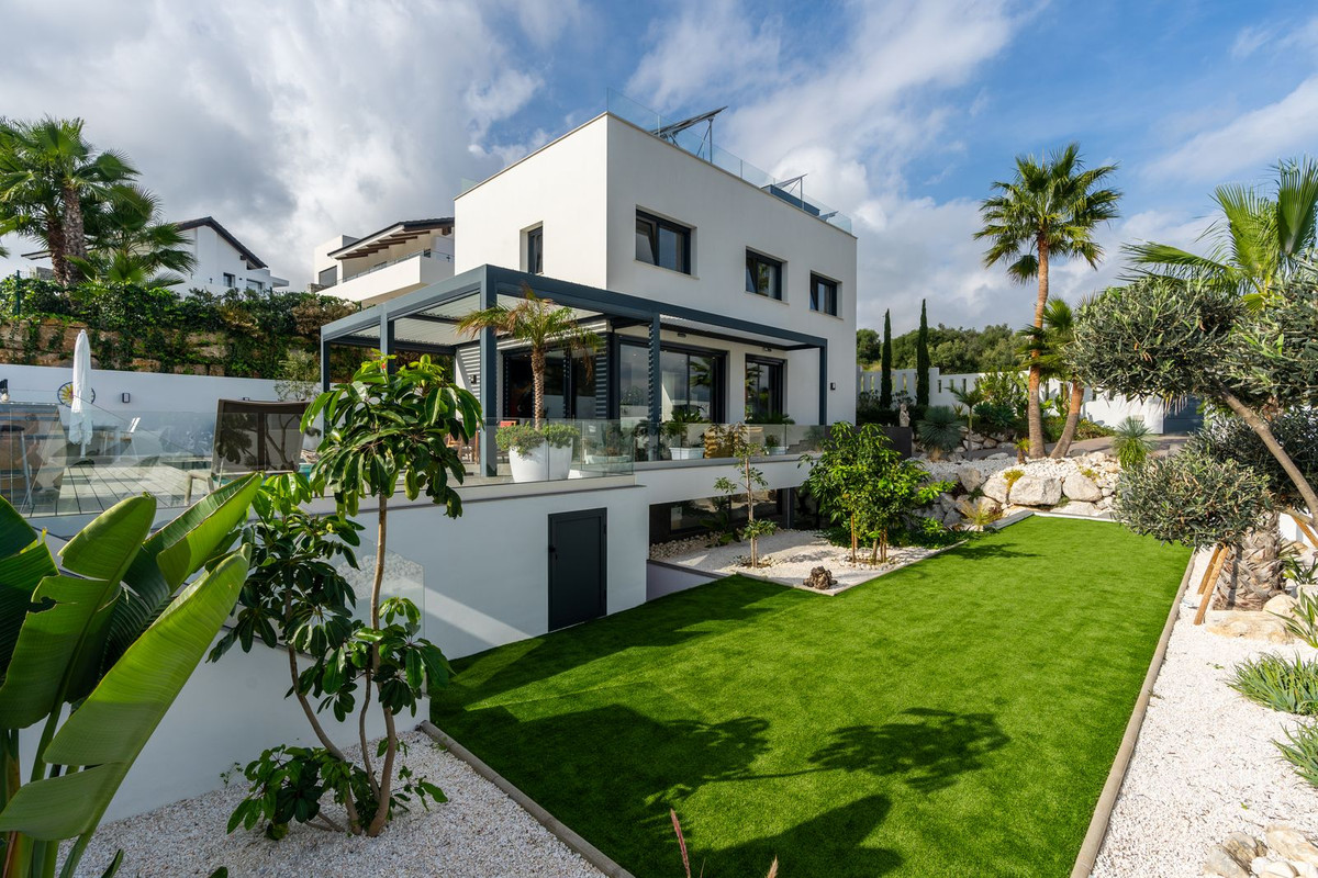 Huis te koop in Cerros del Aguila | 3 slaapkamers H4889566