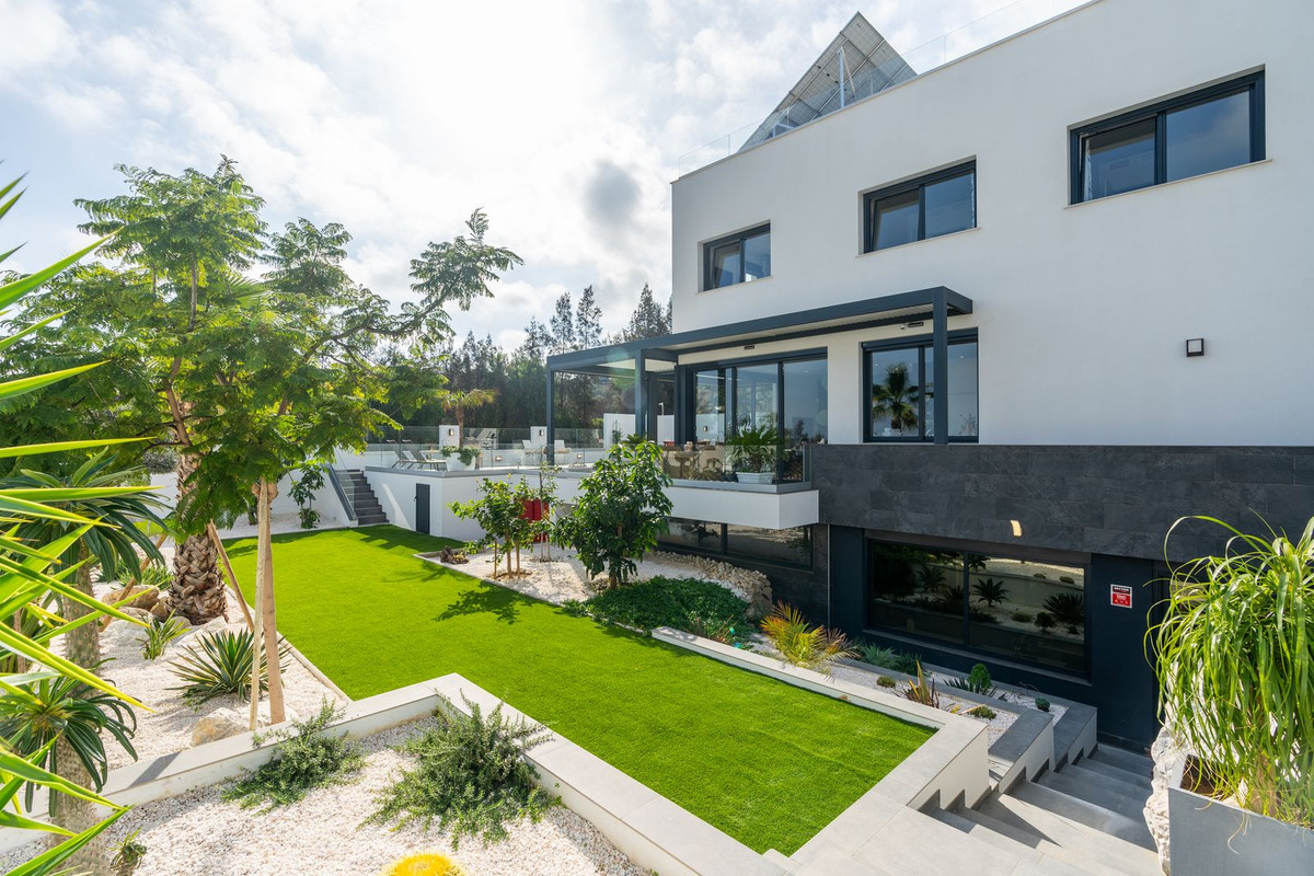 Huis te koop in Cerros del Aguila | 3 slaapkamers H4889566