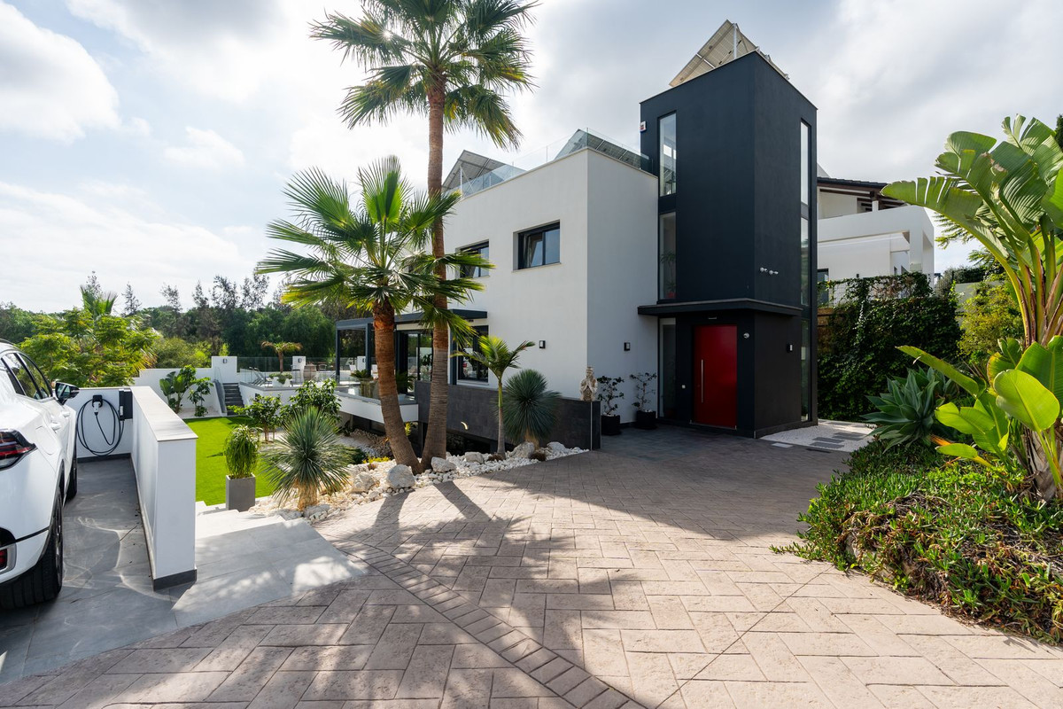 Huis te koop in Cerros del Aguila | 3 slaapkamers H4889566