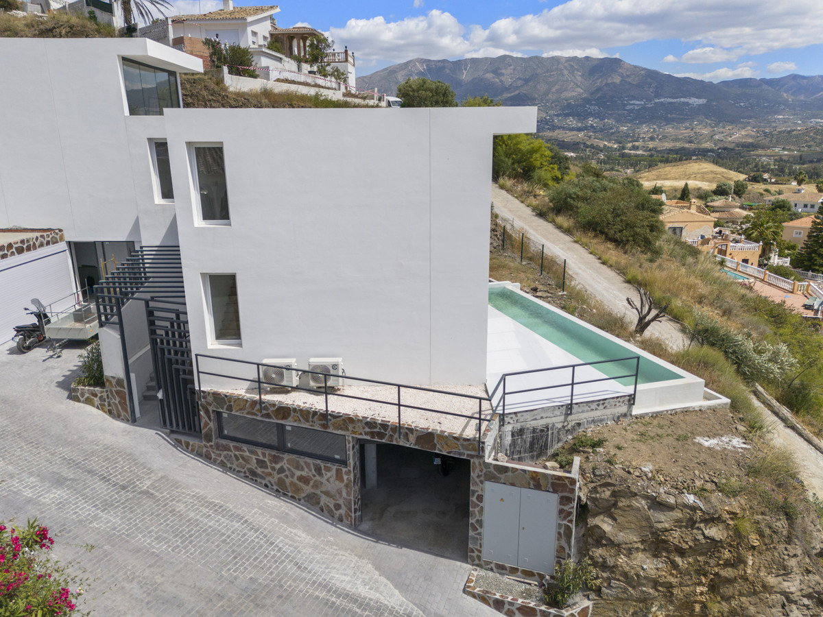 Huis te koop in Cerros del Aguila | 3 slaapkamers H5004763