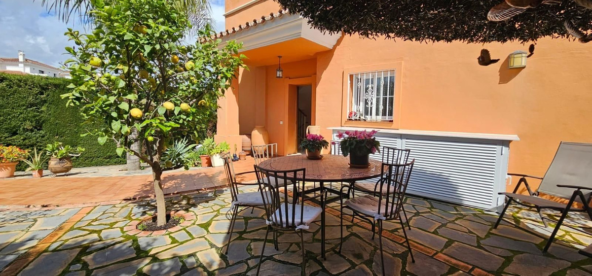 Vrijstaande Villa in Cerros del Aguila-31