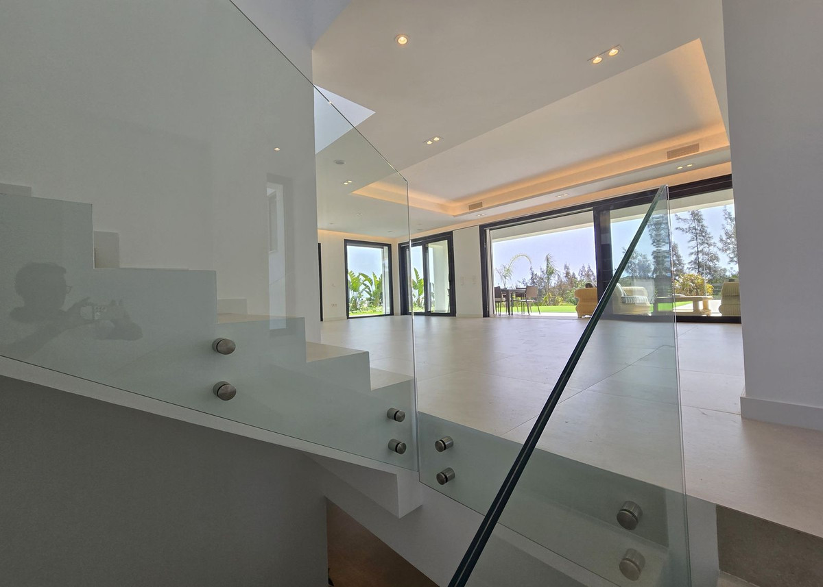 Vrijstaande Villa in Cerros del Aguila-34