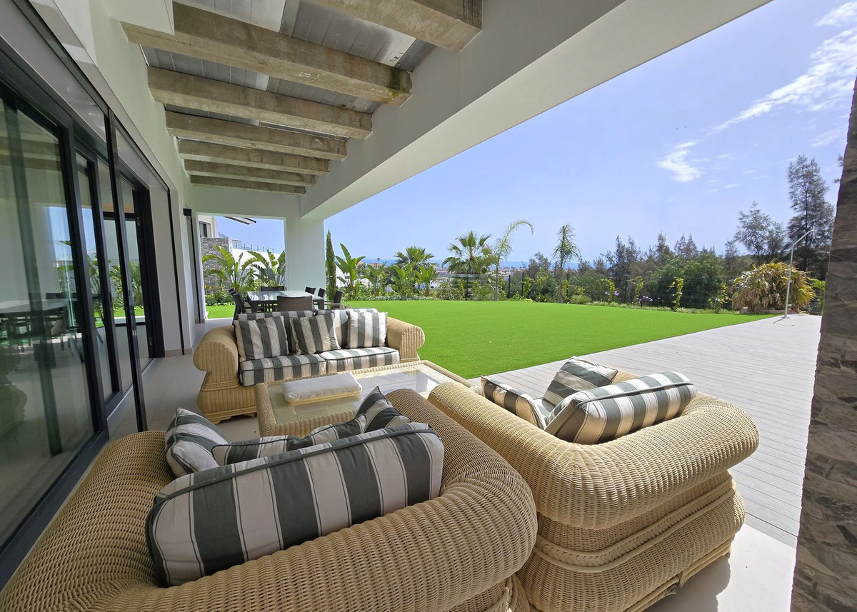 Vrijstaande Villa in Cerros del Aguila-7