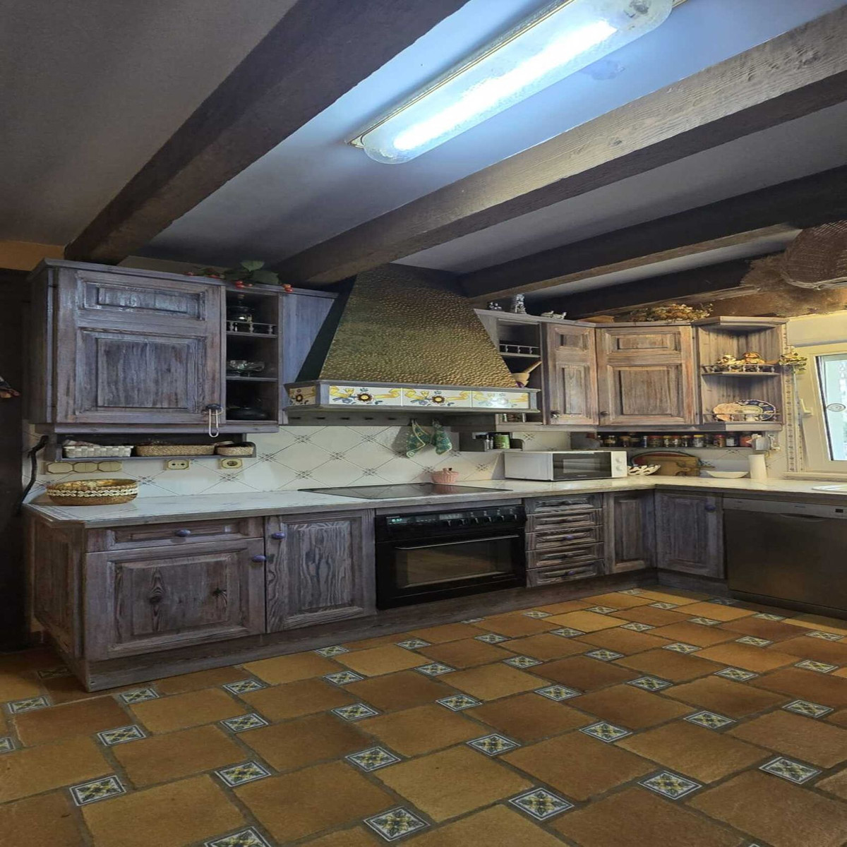 Property main view 16