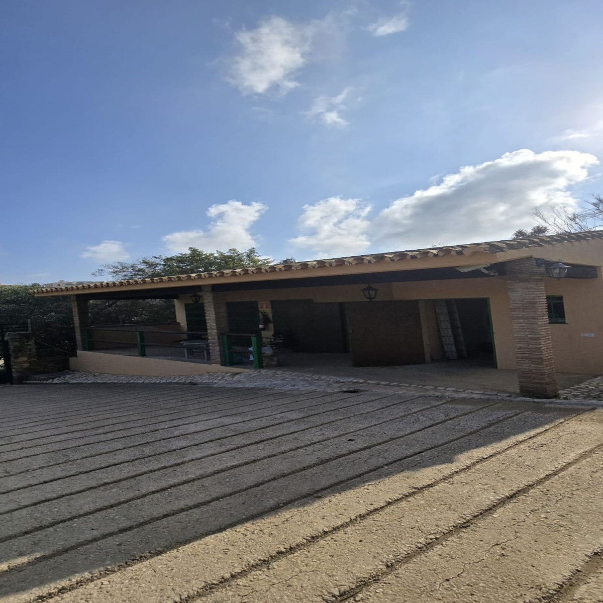 Property main view 36