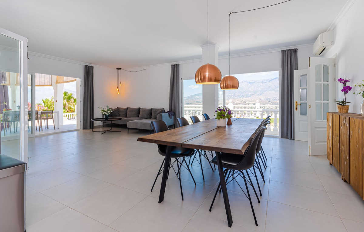Huis te koop in Cerros del Aguila | 6 slaapkamers H5134285