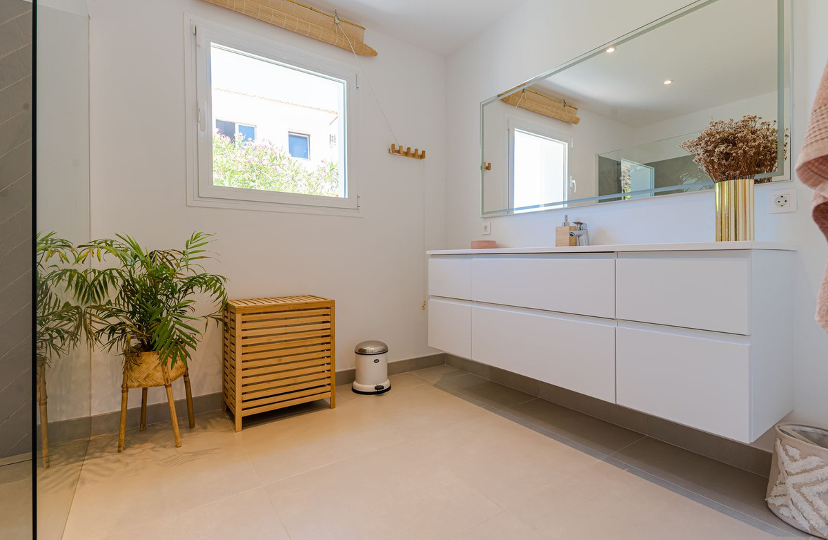 Huis te koop in Cerros del Aguila | 6 slaapkamers H5134285
