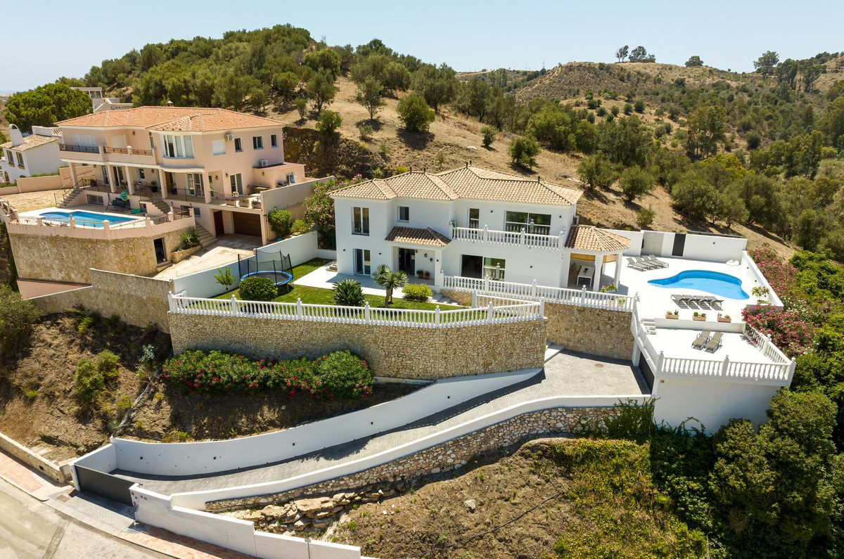 Huis te koop in Cerros del Aguila | 6 slaapkamers H5134285