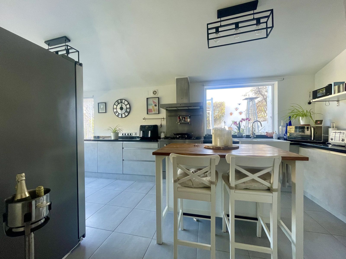 Property main view 47