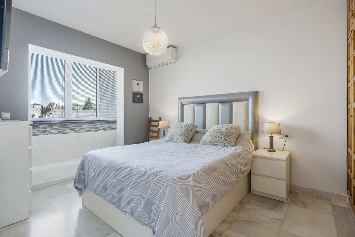 Huis te koop in Cerros del Aguila | 3 slaapkamers H5308018