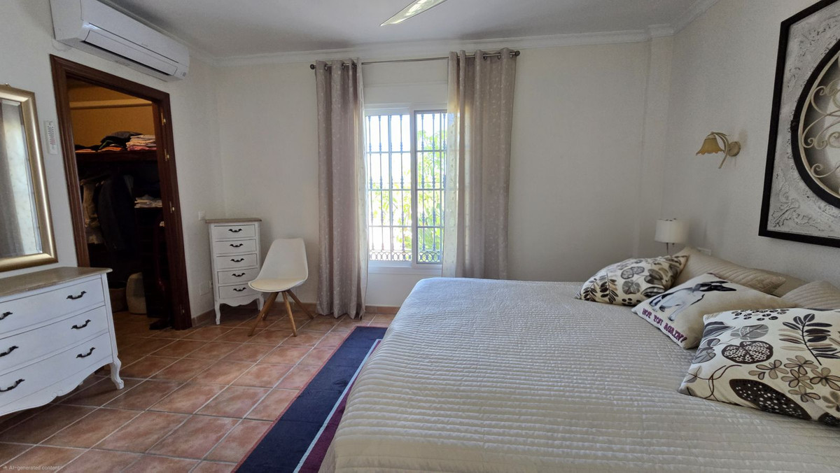 Huis te koop in Cerros del Aguila | 4 slaapkamers H5325286