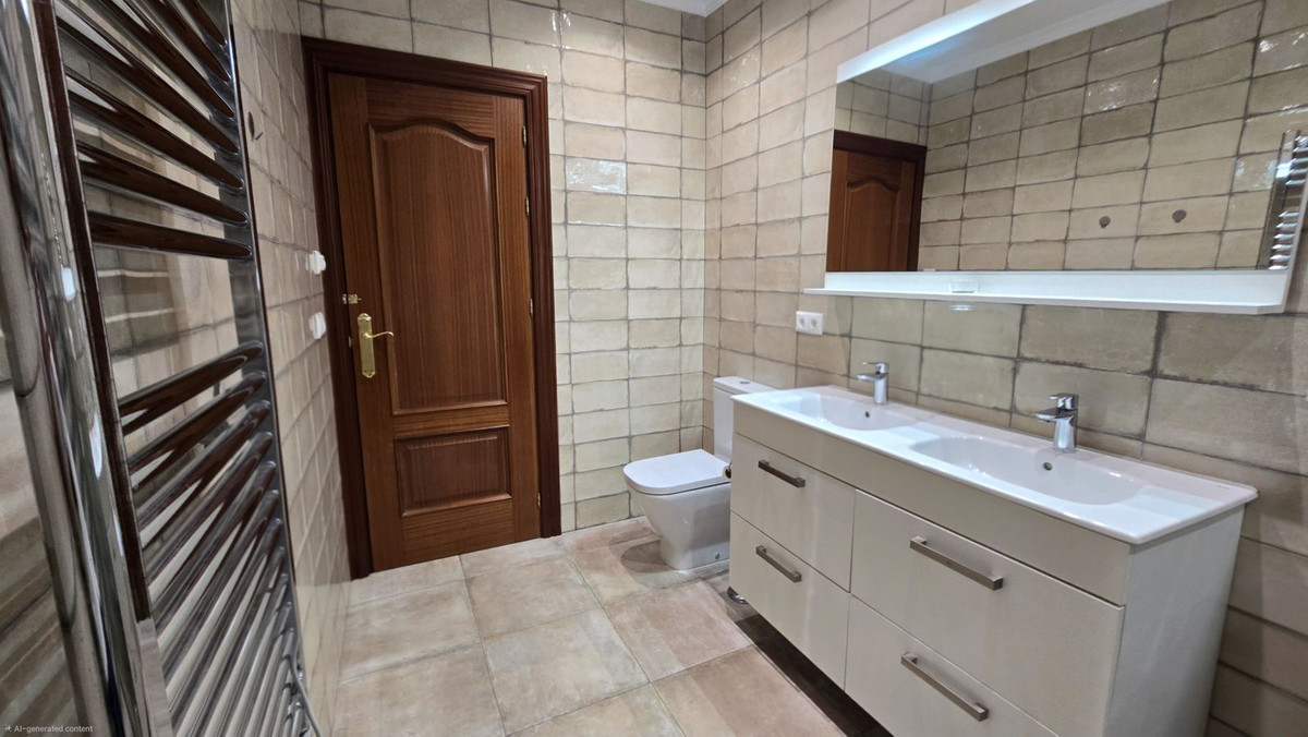 Huis te koop in Cerros del Aguila | 4 slaapkamers H5325286