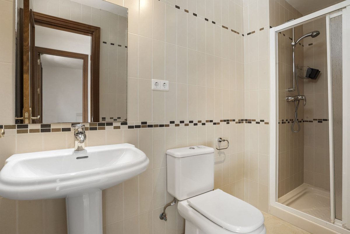 Huis te koop in Cerros del Aguila | 5 slaapkamers H5366491