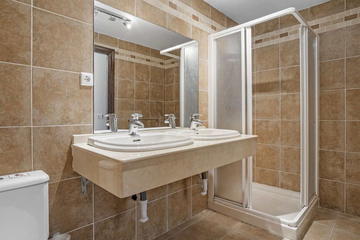 Huis te koop in Cerros del Aguila | 5 slaapkamers H5366491