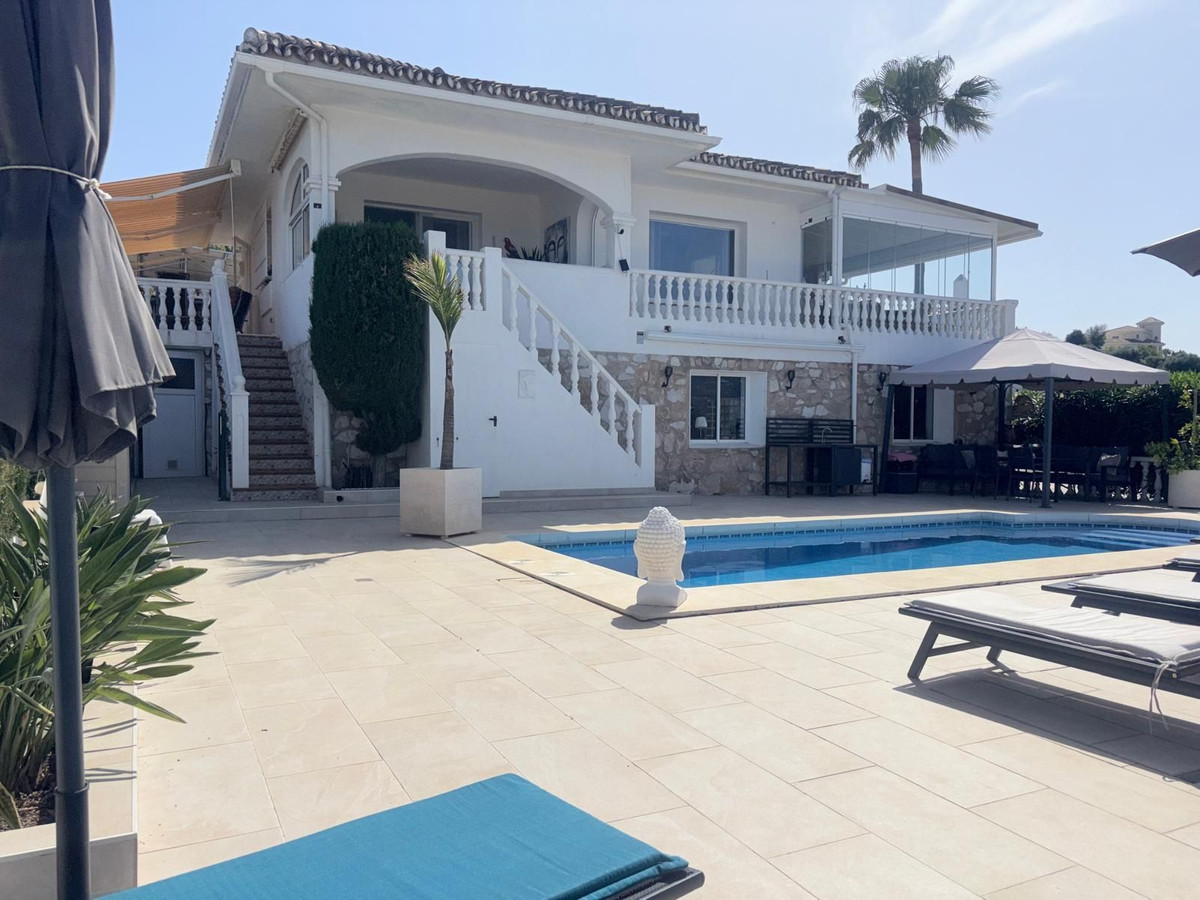 Huis te koop in Cerros del Aguila | 5 slaapkamers H5432398