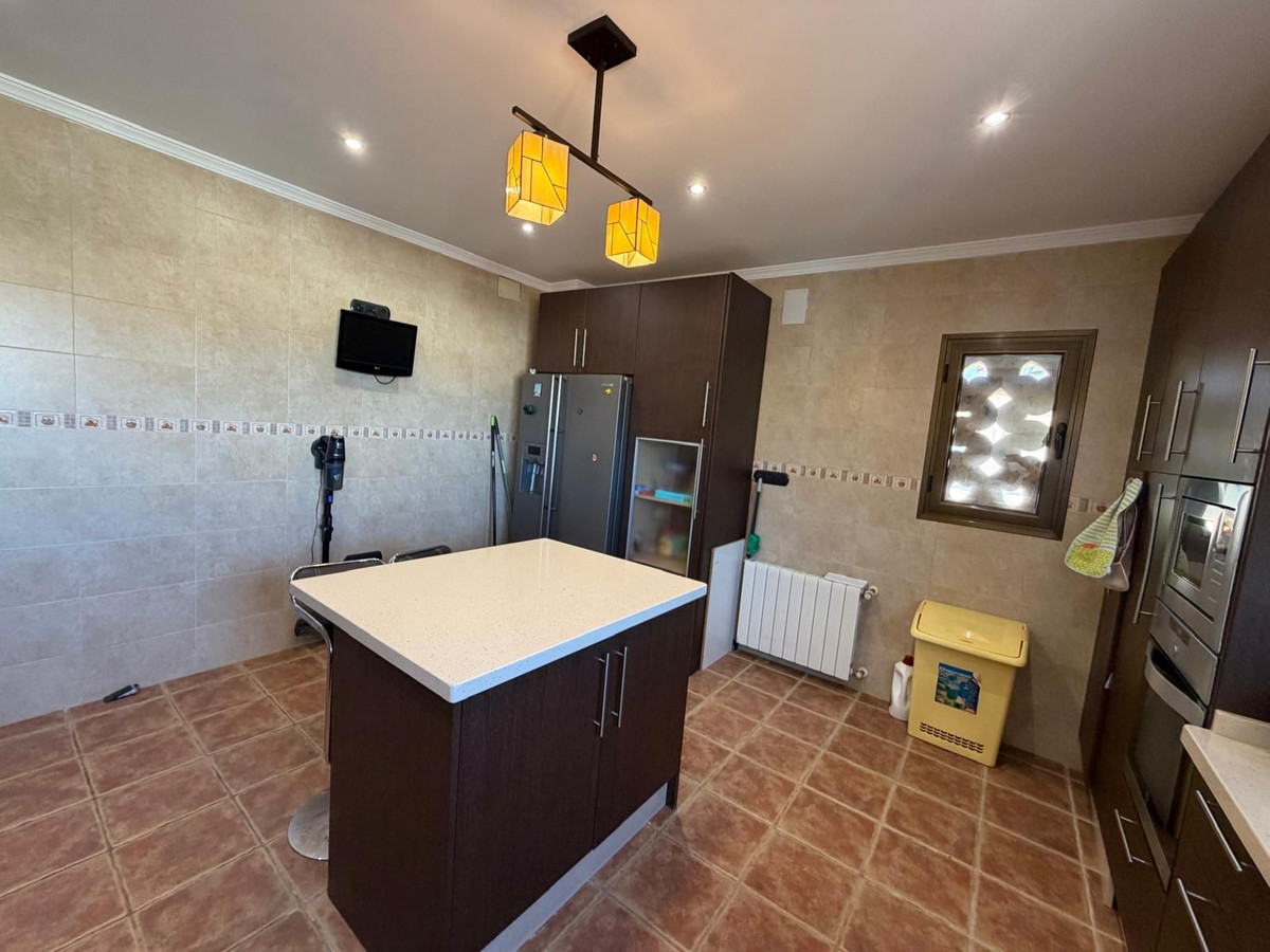 Property main view 36
