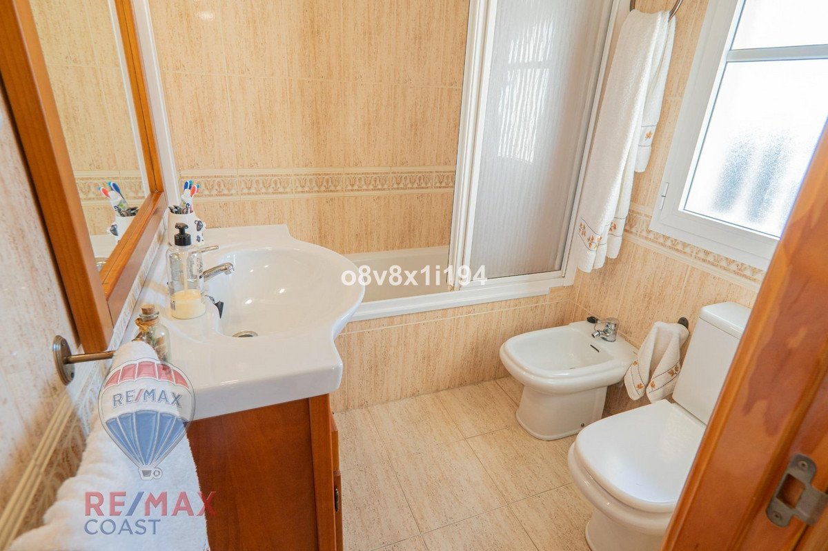 Geschakelde Woning in Chilches-38
