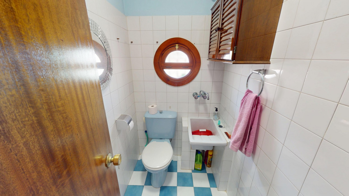 Huis te koop in Chilches | 4 slaapkamers H5138077