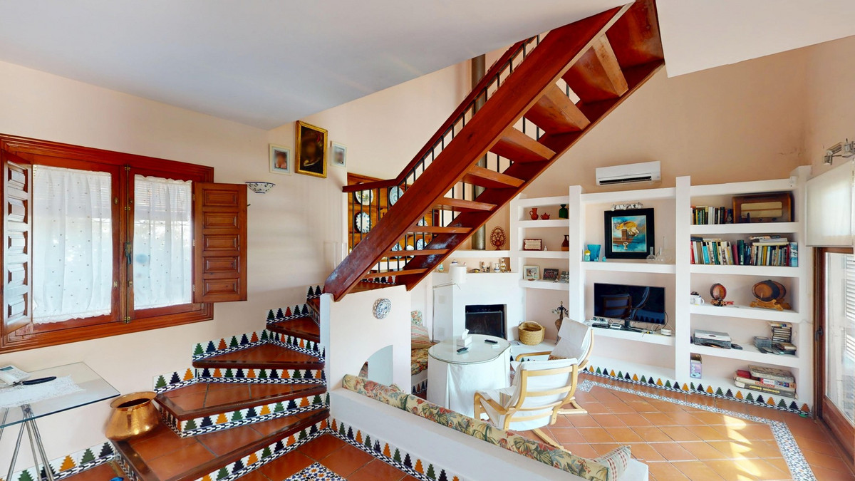Huis te koop in Chilches | 4 slaapkamers H5138077