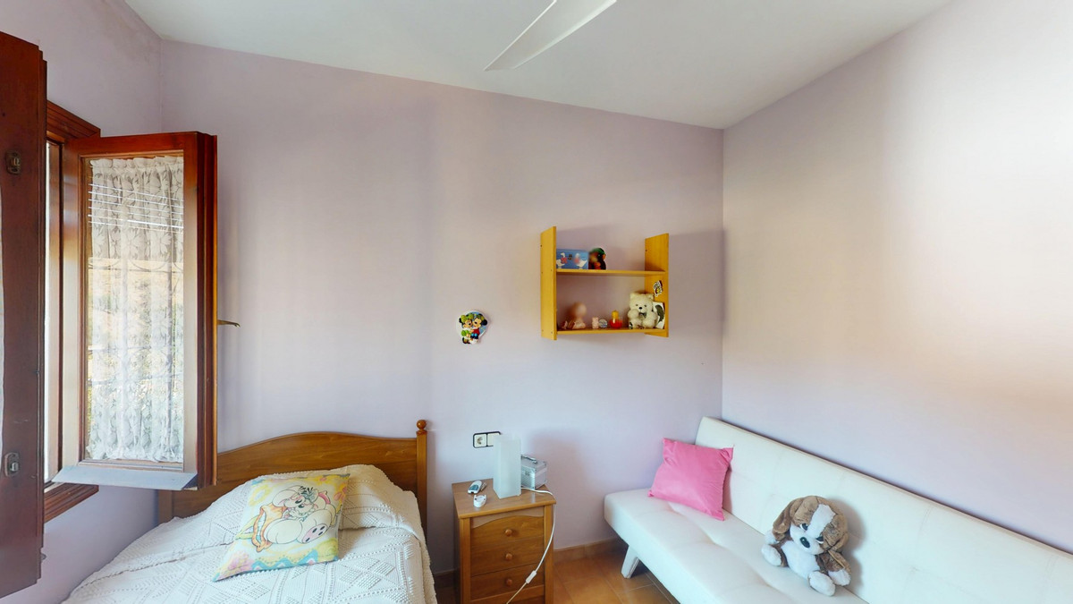 Huis te koop in Chilches | 4 slaapkamers H5138077