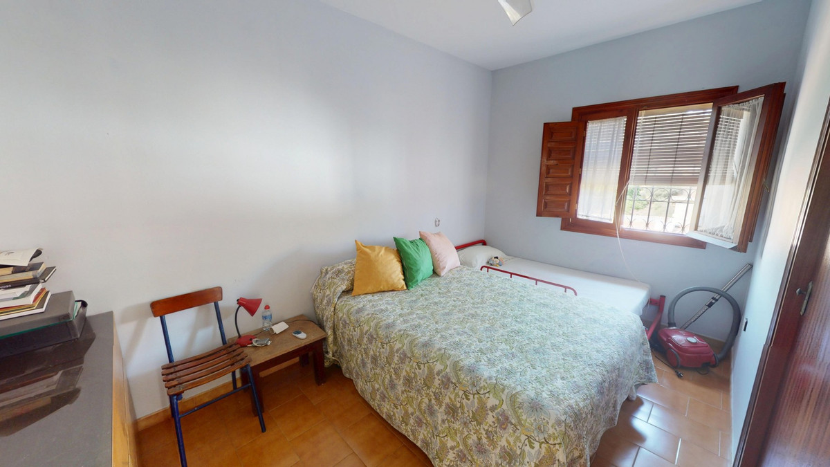 Huis te koop in Chilches | 4 slaapkamers H5138077